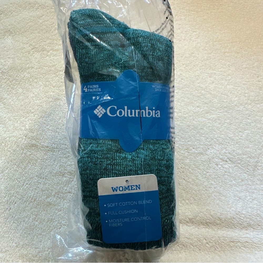 NWT Columbia Women’s Moisture Control Crew Socks